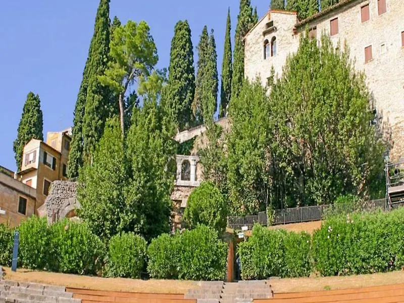 Apartment Verona4Rent Silvia